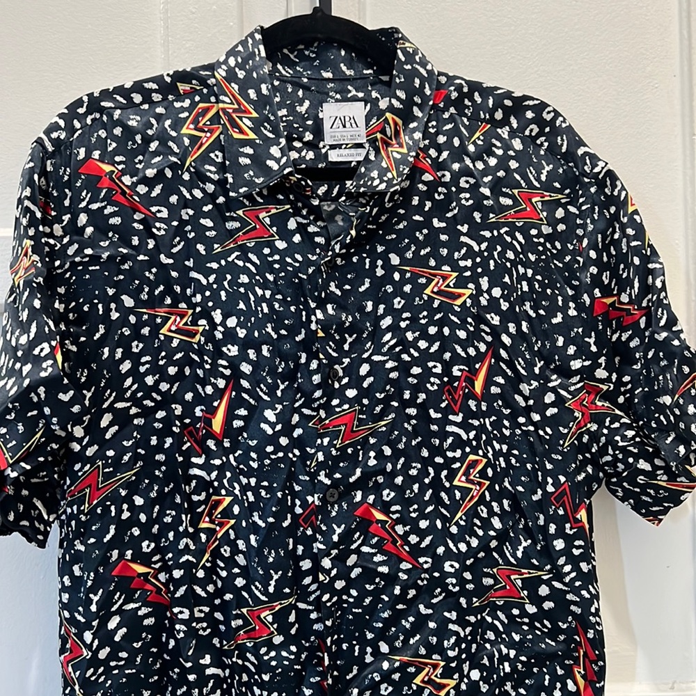 Zara men Short sleeve silk material blue multi color